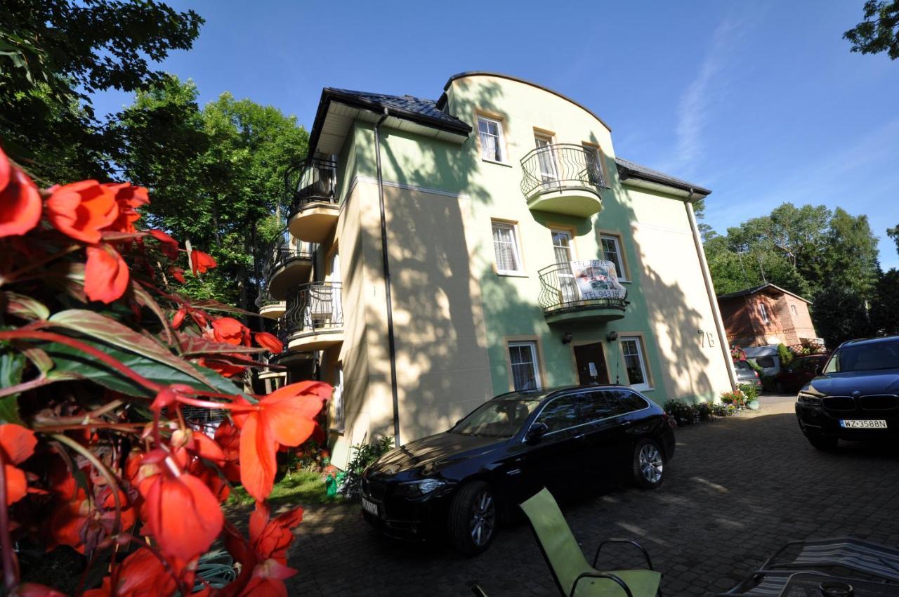 Ambasador Villa Mielno  Exteriör bild