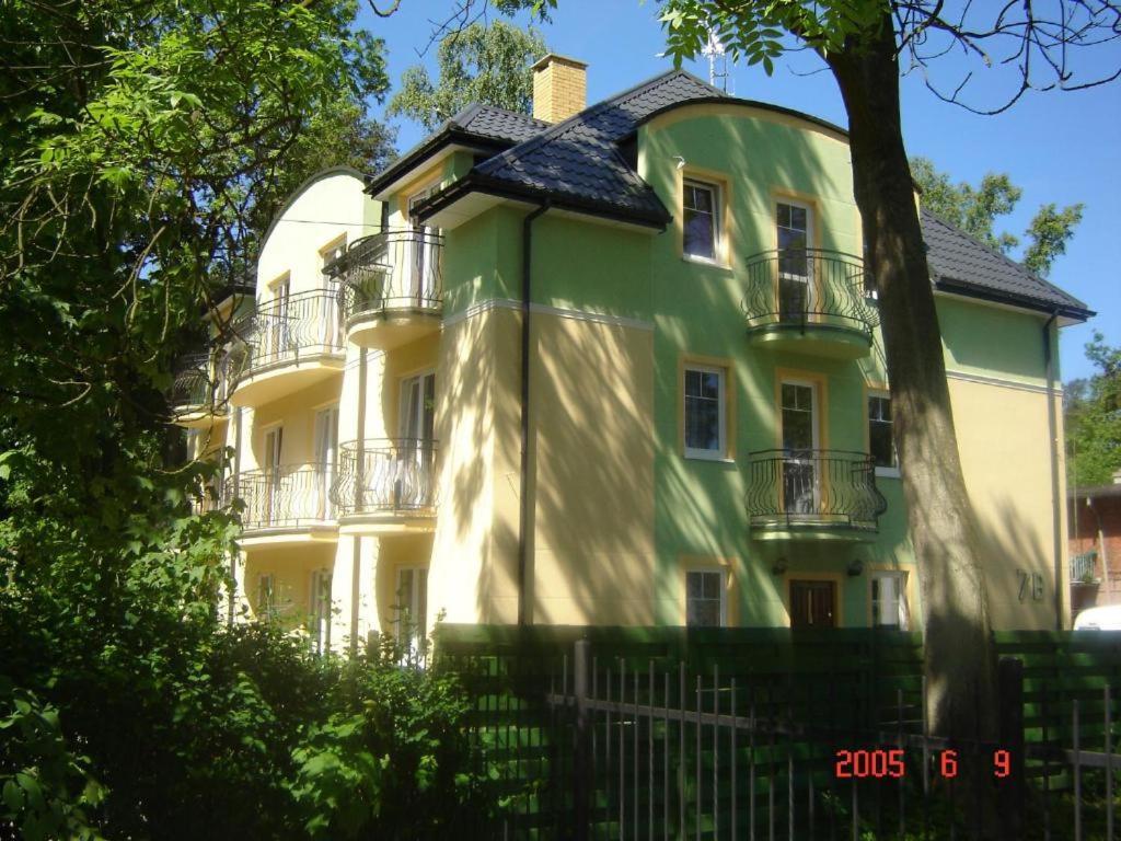 Ambasador Villa Mielno  Exteriör bild